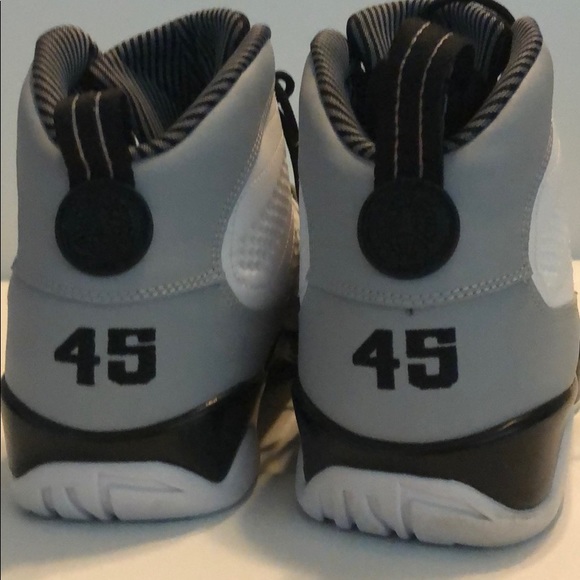 Jordan 9 Retro aka Barons size 11 mens - Picture 2 of 7